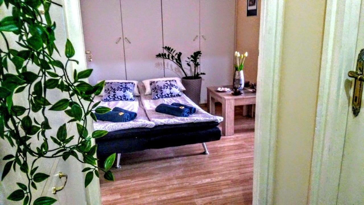 Westend Apartment Boedapest Buitenkant foto